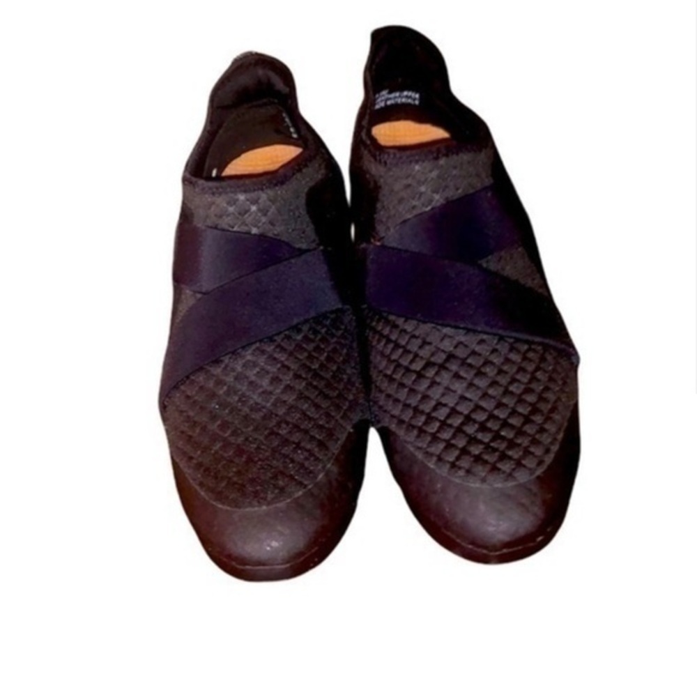 BareTaps shoes wedges women’s size 6.5 NEW WITH OUT THE BOX